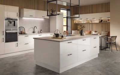 Latest High Gloss vs. Matt Kitchen Doors: Which is Right for Your Kitchen?