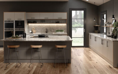Latest Plan Your Weekend: Replace Doors, Not Units for a Showroom-Ready Kitchen